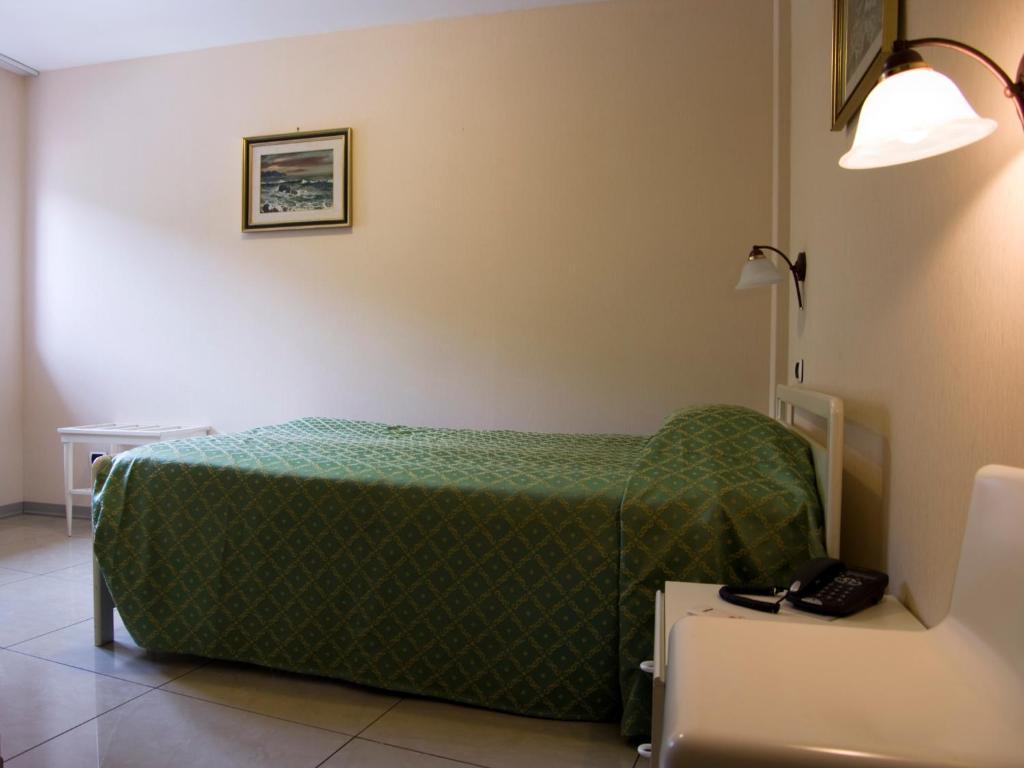 Hotel Cristallo Lerici Quarto foto
